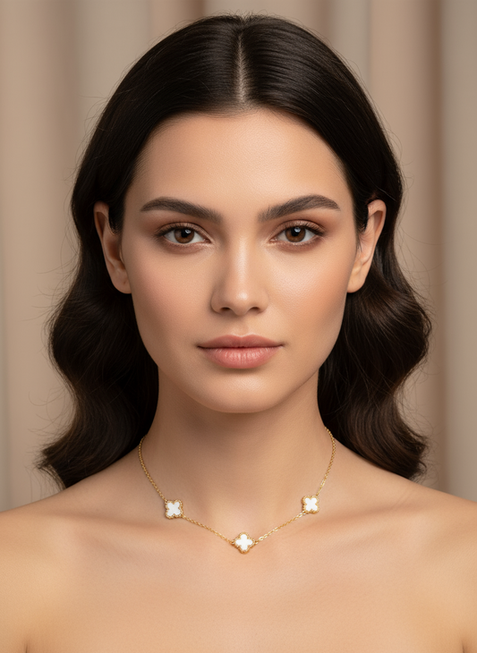 Golden White Clover Anti-Tarnish Necklace