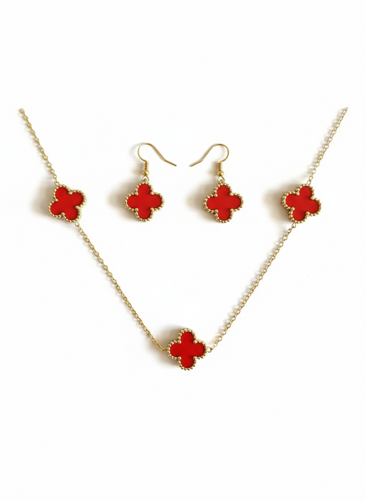 Golden Red Clover Anti-Tarnish Necklace Set With Earrings