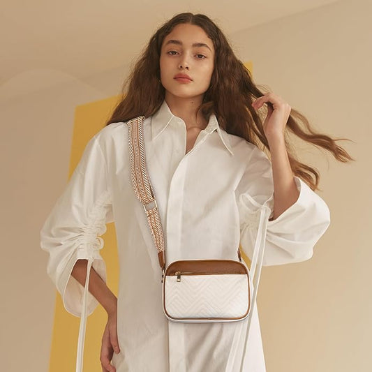 White Crossbody Leather Bag With Cute Adjustable Strap - For Casual and Party Look.