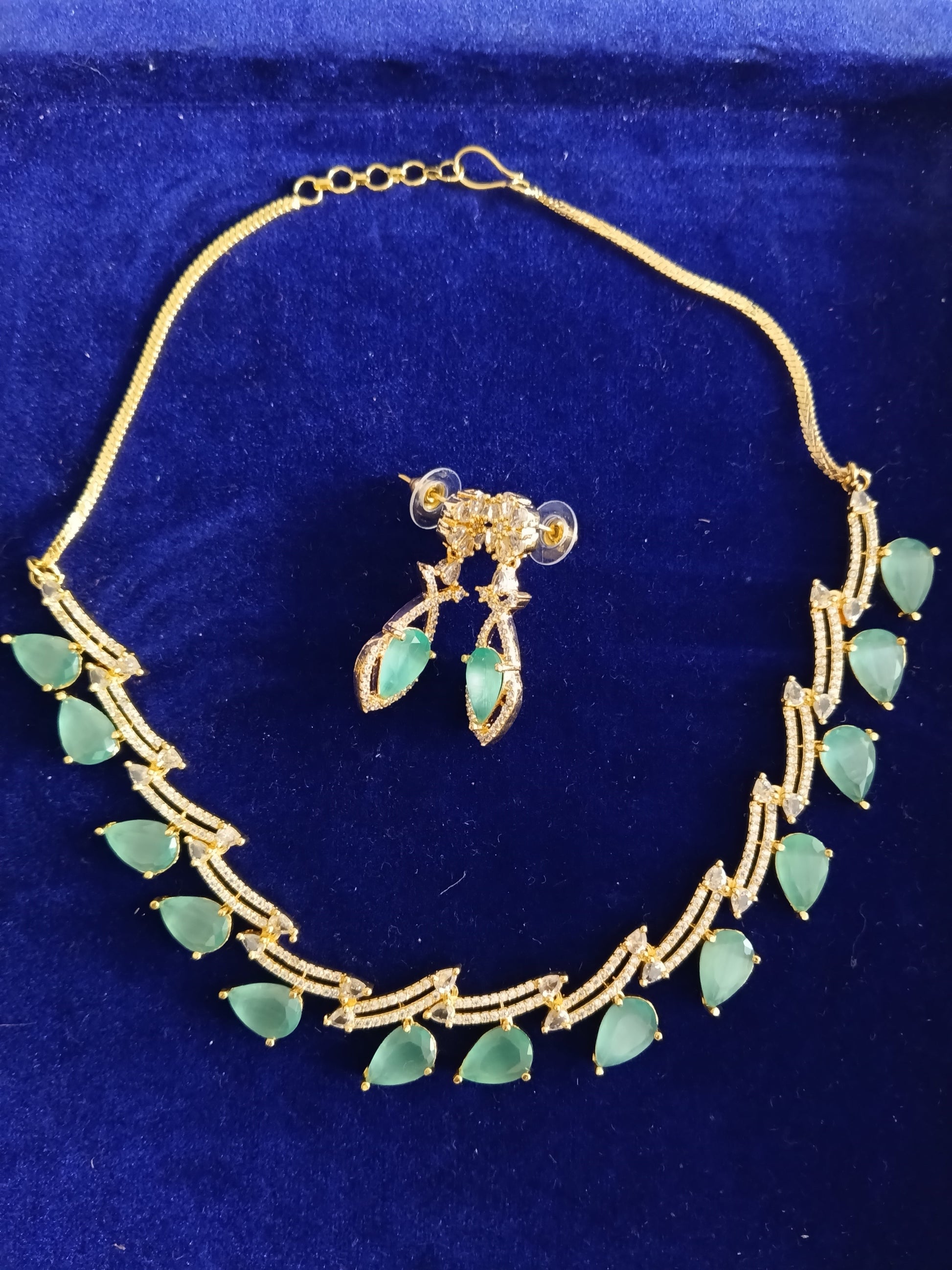 Mint Green Teardrop Stone and AD Statement Necklace Set