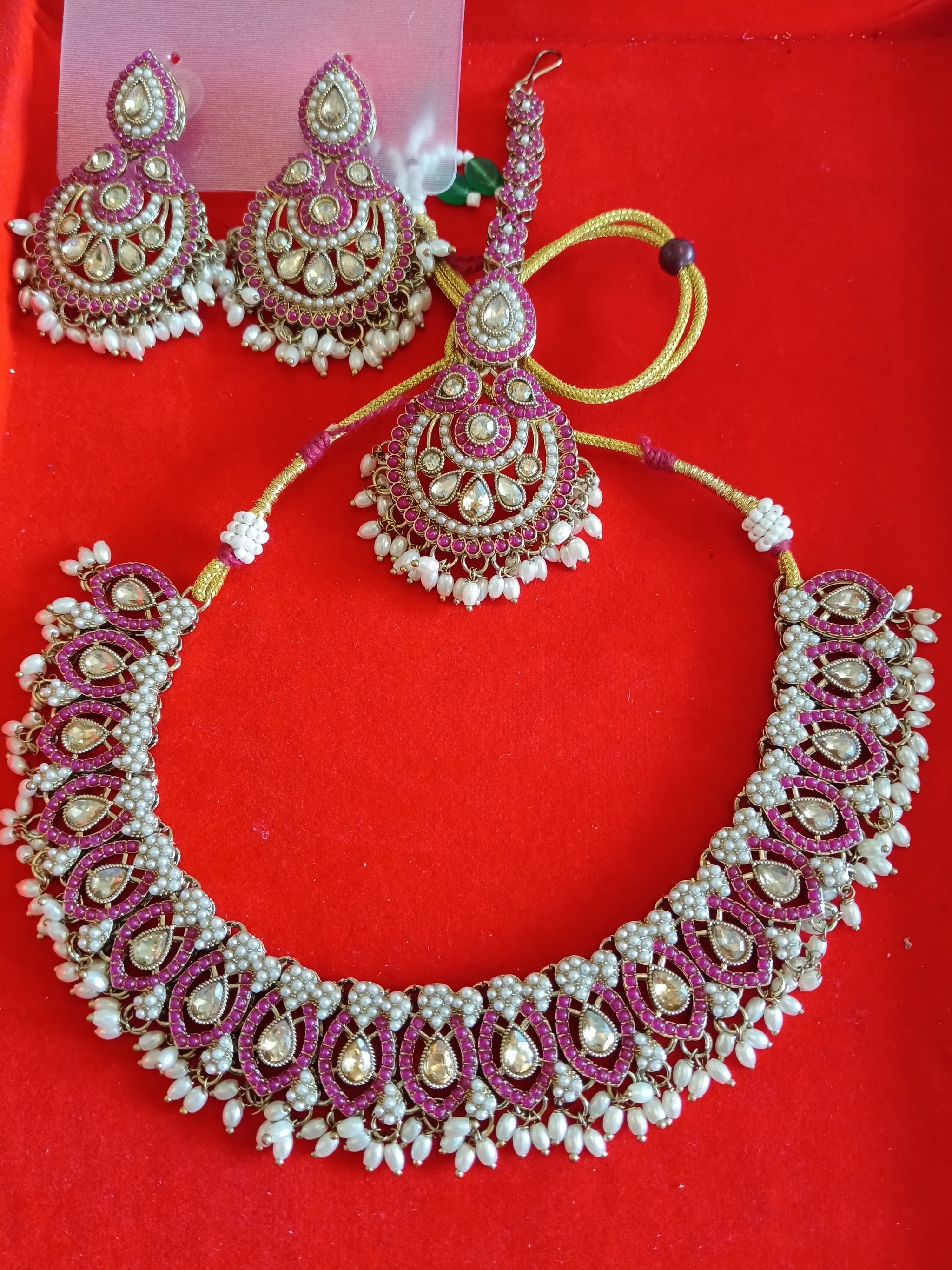 Elegant Multi-Color Kundan Choker and Maang Tikka Set