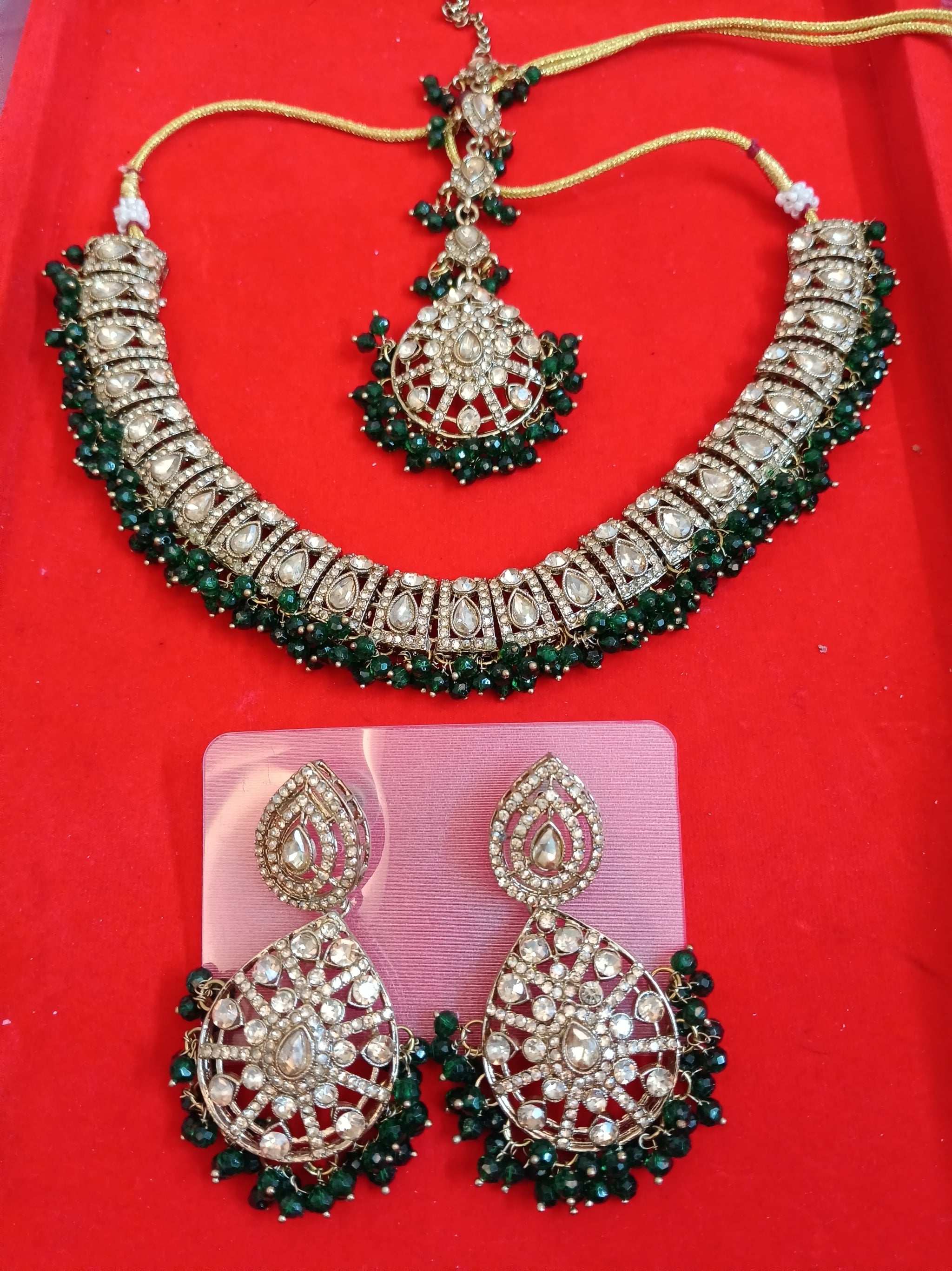 Antique Finish Polki Choker Set with Emerald Beads & Maang Tikka - Grand Wedding Set